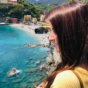 Meet your Posher, Klaudia